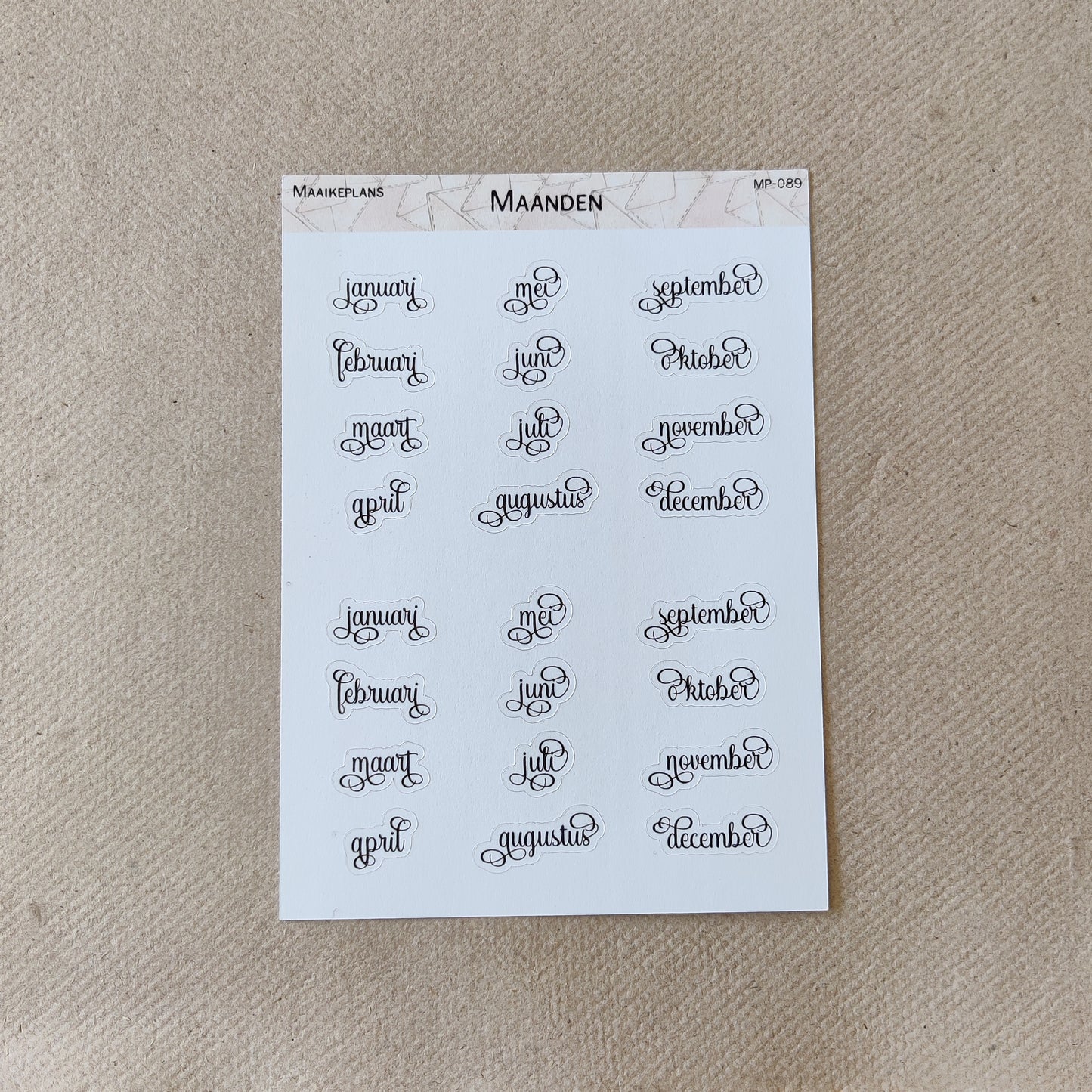 Maanden stickervel (NL)