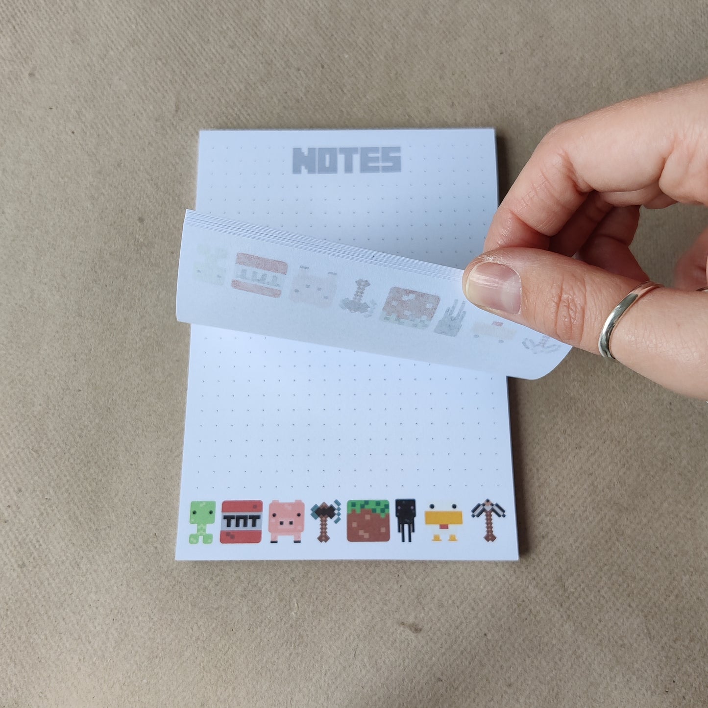 Game Notitieblok Dot Grid A6